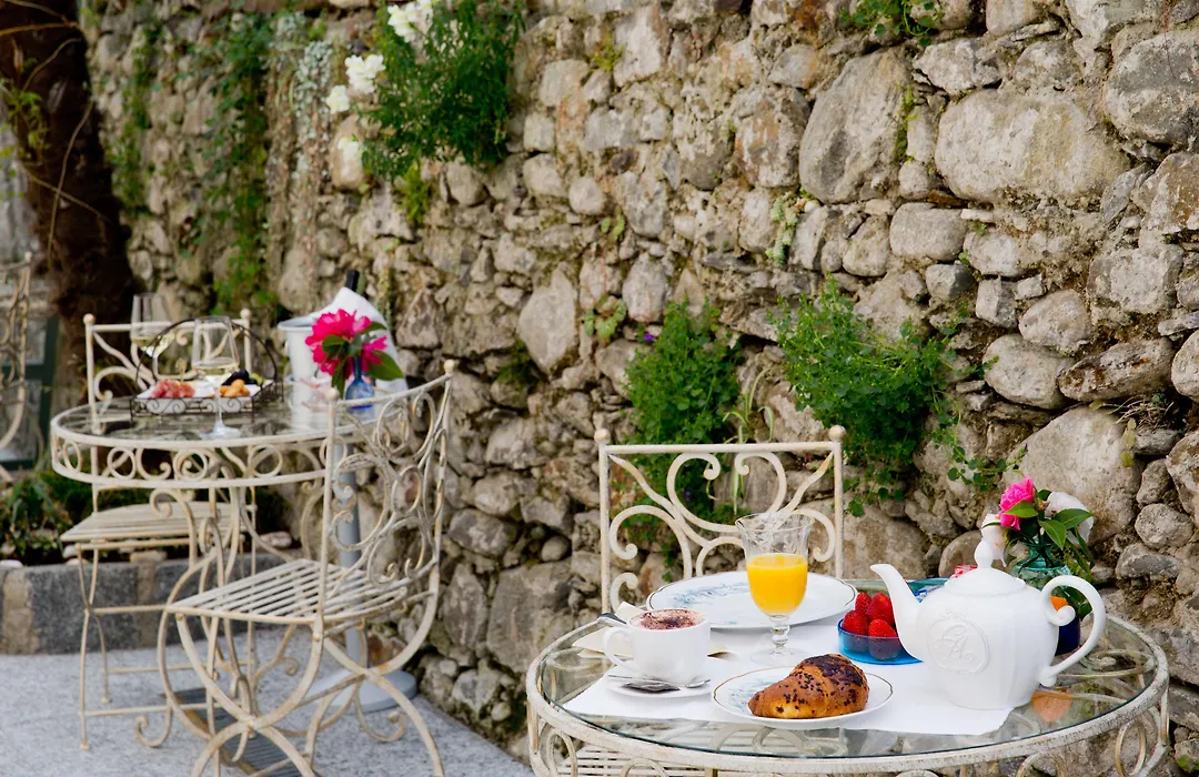 Boutique Hotel Villa Sarnia-1